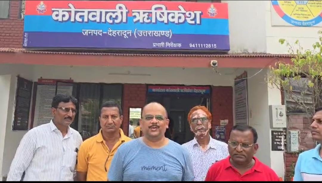 दो धाम के दर्शन को आये महाराष्ट्र से आये 30 सदस्यीय दल का हरिद्वार की ट्रेवल एजेंसी ने करवाया फर्जी पंजीकरण,मुकदमा दर्ज