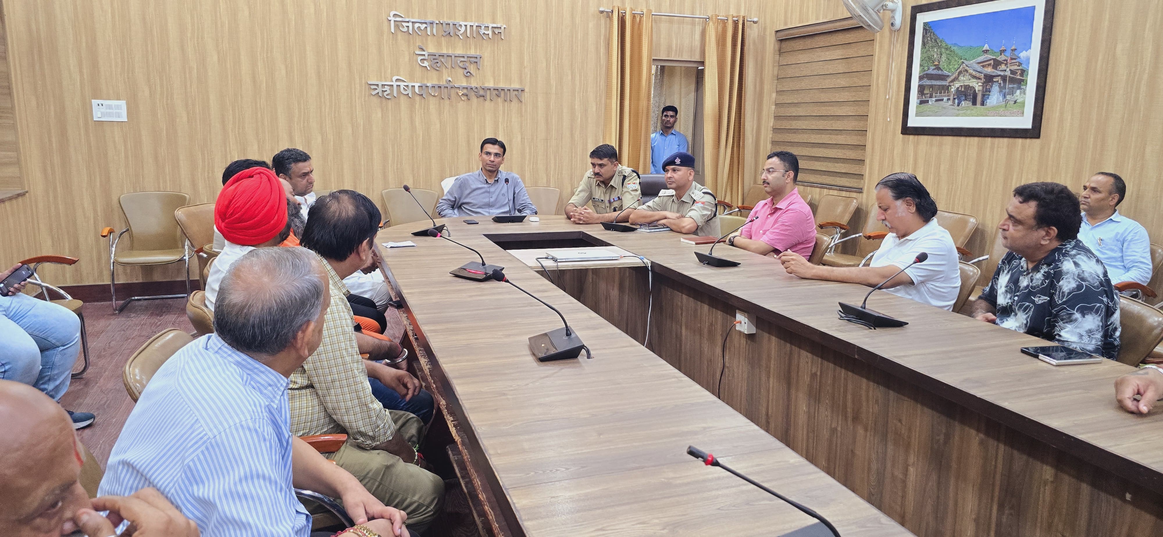 युवती से छेड़छाड़ मामले में पुलिस कप्तान ने दोनो पक्षों से की शांति बनाए रखने की अपील