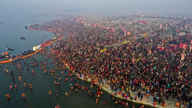  प्रयागराज महाकुंभ...श्रद्धालु लगाएंगे डुबकी, मिलेगा भरपूर जल, THDC छोड़ रहा अतिरिक्त पानी