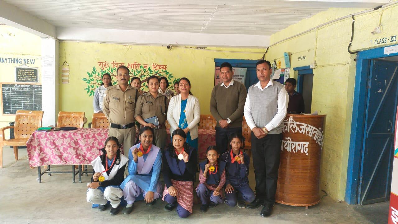 पिथौरागढ़ पुलिस ने आयोजित किया जनजागरूकता कार्यक्रम