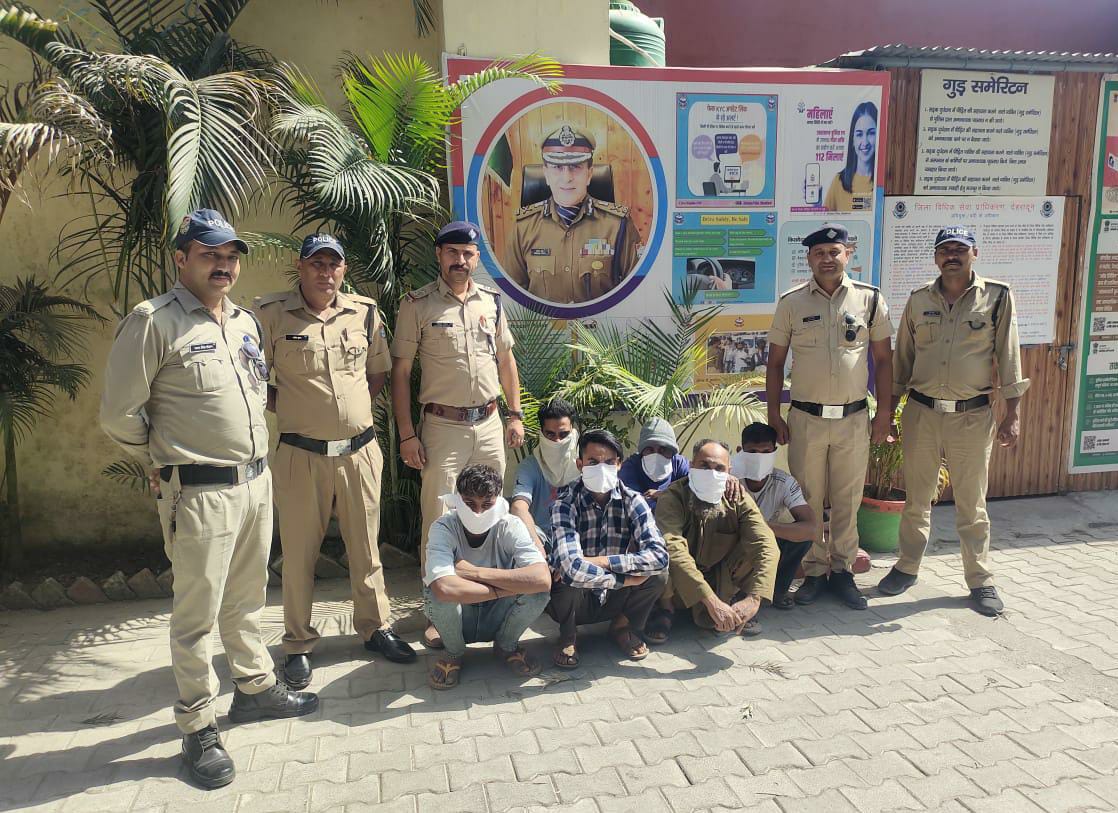 झूलापुल डाकपत्थर के पास गौवंश का कटान करने वाले 6 अभियुक्त गिरफ्तार