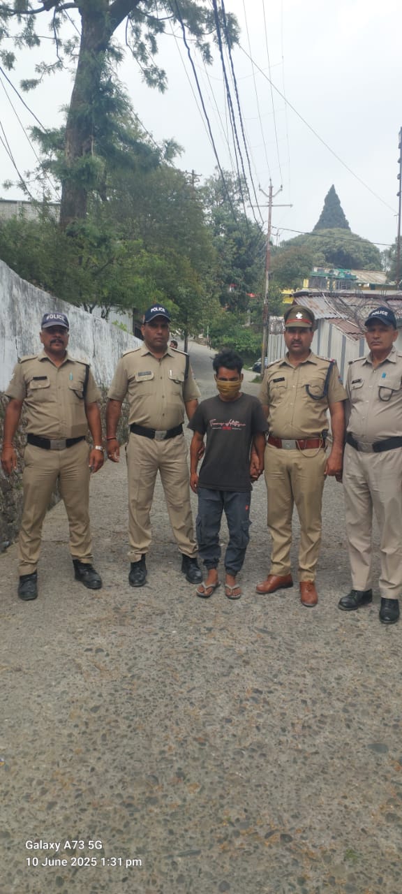 रास्ते खोलने के लिए हुई बहस में युवक की पोकलैंड से हत्या करने वाला ऑपरेटर हरियाणा से गिरफ्तार
