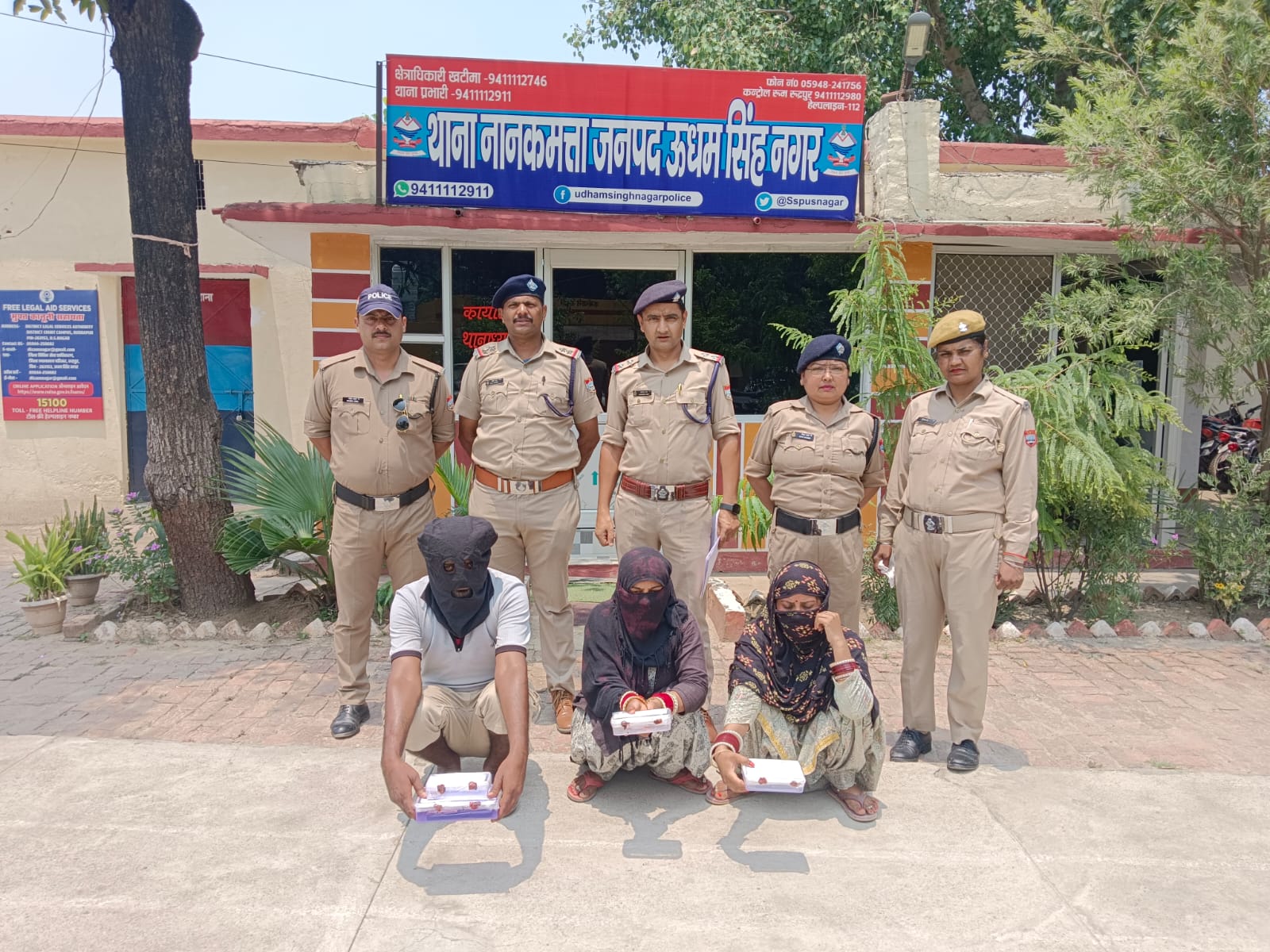 25 ग्राम अवैध स्मैक के साथ दम्पती सहित 3 अभियुक्त गिरफ्तार