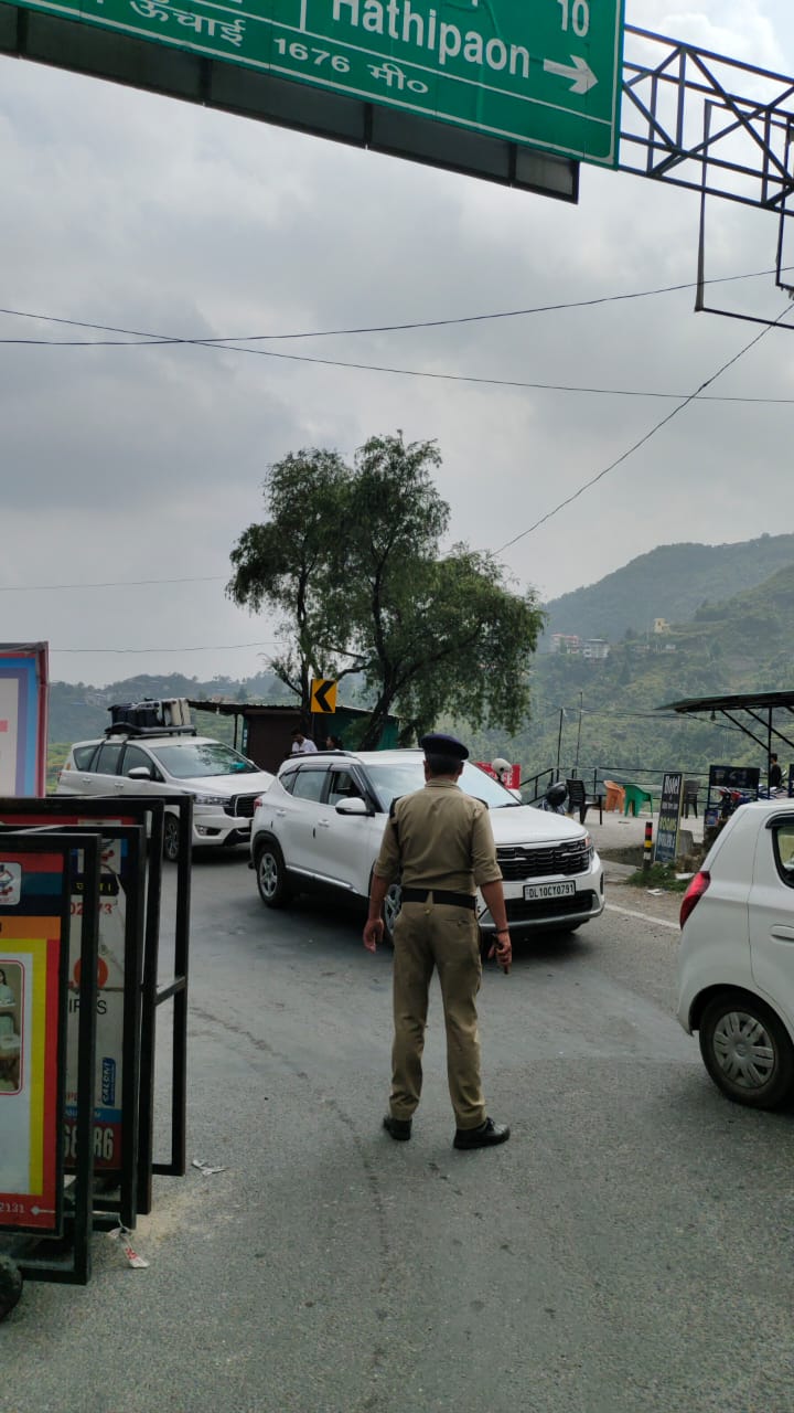 पुलिस कप्तान अजय का मसूरी को लेकर न्यू यातायात प्लान हुआ लागू, पुलिस बल ने 'वेल मैनेज्ड' तरीके से चलाया यातायात