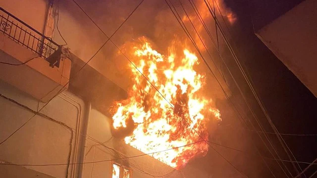 फायर सर्विस की तत्परता से बचा लाखो का सामान