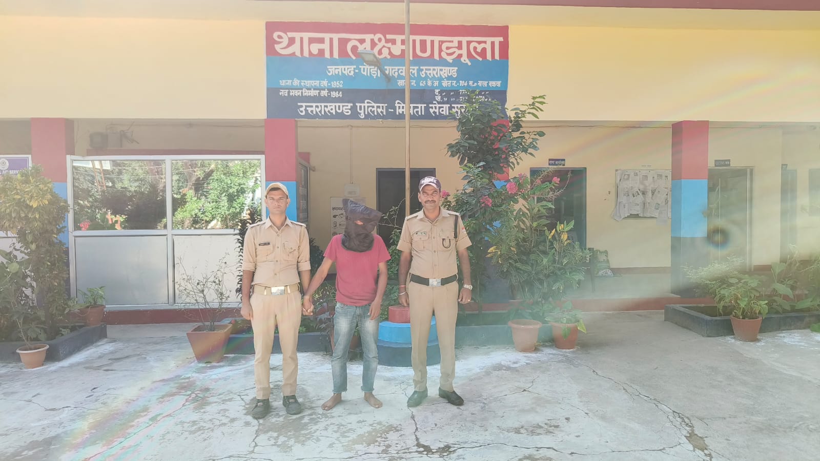 लक्ष्मणझूला में नाबालिग से छेड़छाड़ के मामले में पौड़ी पुलिस ने आरोपी को चंद घंटों में गिरफ्तार किया