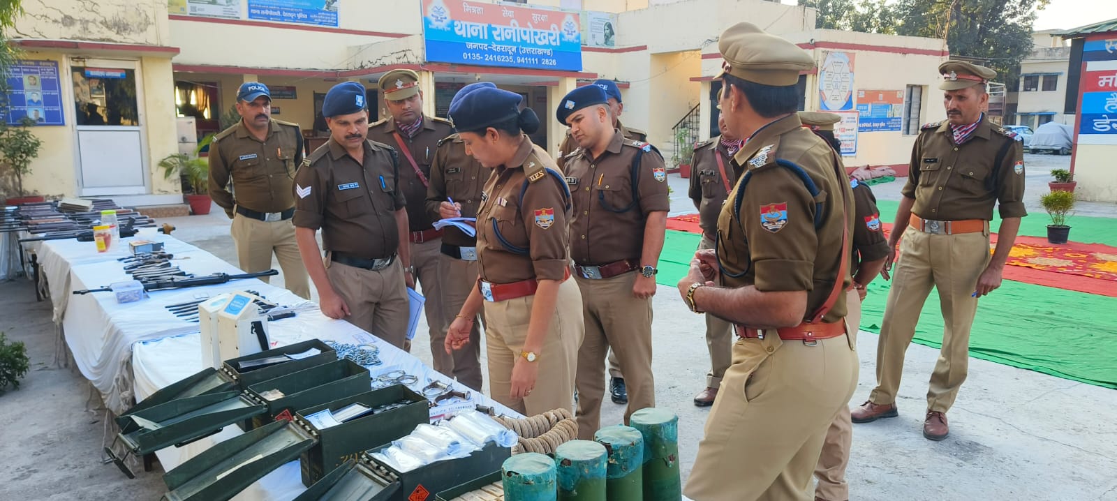 एसपी ग्रामीण जया बलूनी ने किया थाना रानीपोखरी का अर्द्धवार्षिक निरीक्षण