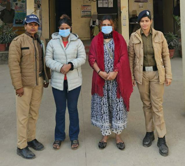 फर्जी भारतीय दस्तावेज बना भारतीय में रह रही बंगलादेशी महिला गिरफ्तार, 1 अन्य बांग्लादेशी महिला भी पकड़ी