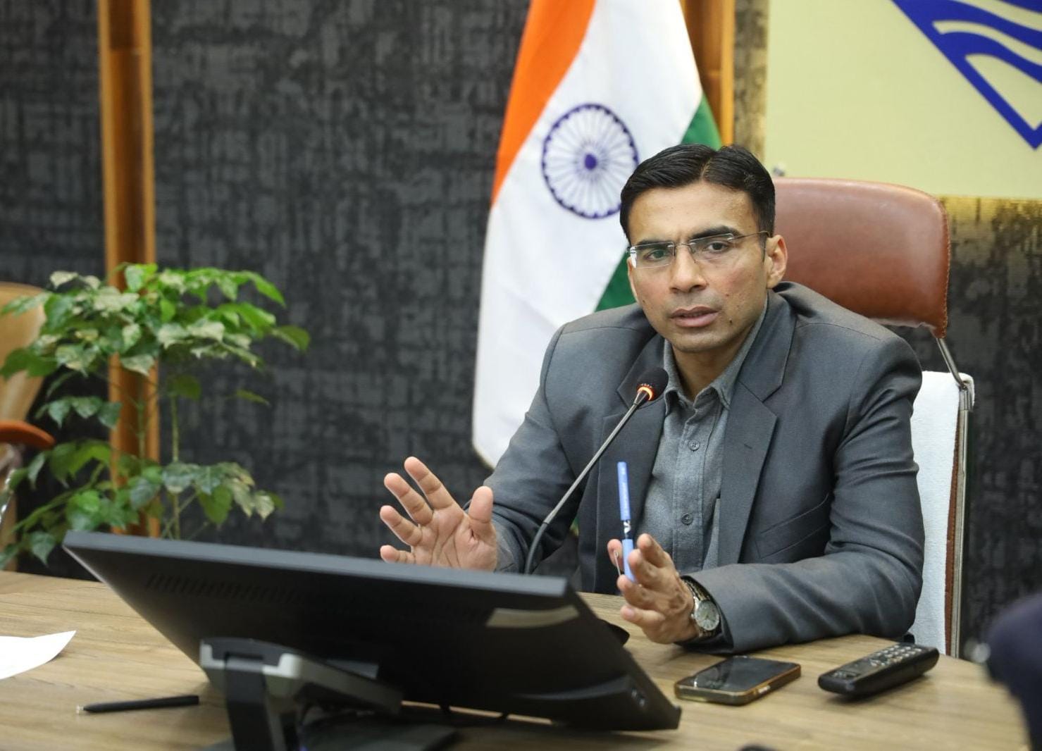 खुली नहर में बुजुर्ग के घायल होने पर जिला प्रशासन सख्त, सिंचाई विभाग पर मुकदमा दर्ज