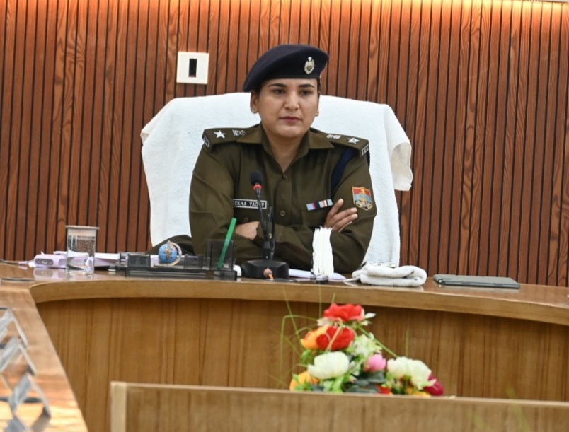 अपराध नियंत्रण और जनसुरक्षा पर जोर, पिथौरागढ़ में पुलिस की मासिक गोष्ठी
