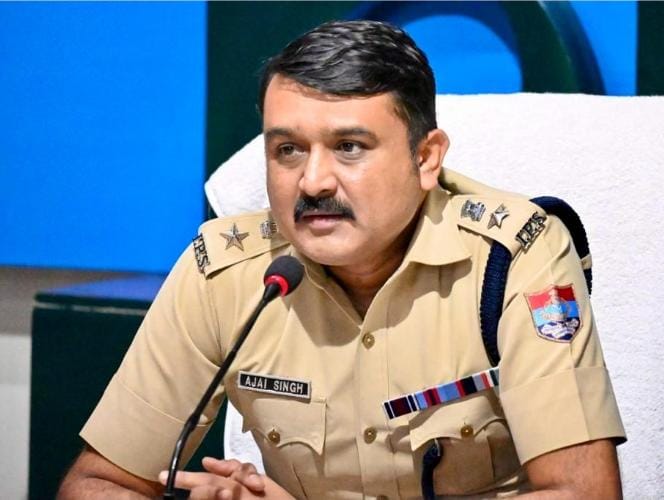 मुश्किलों में 