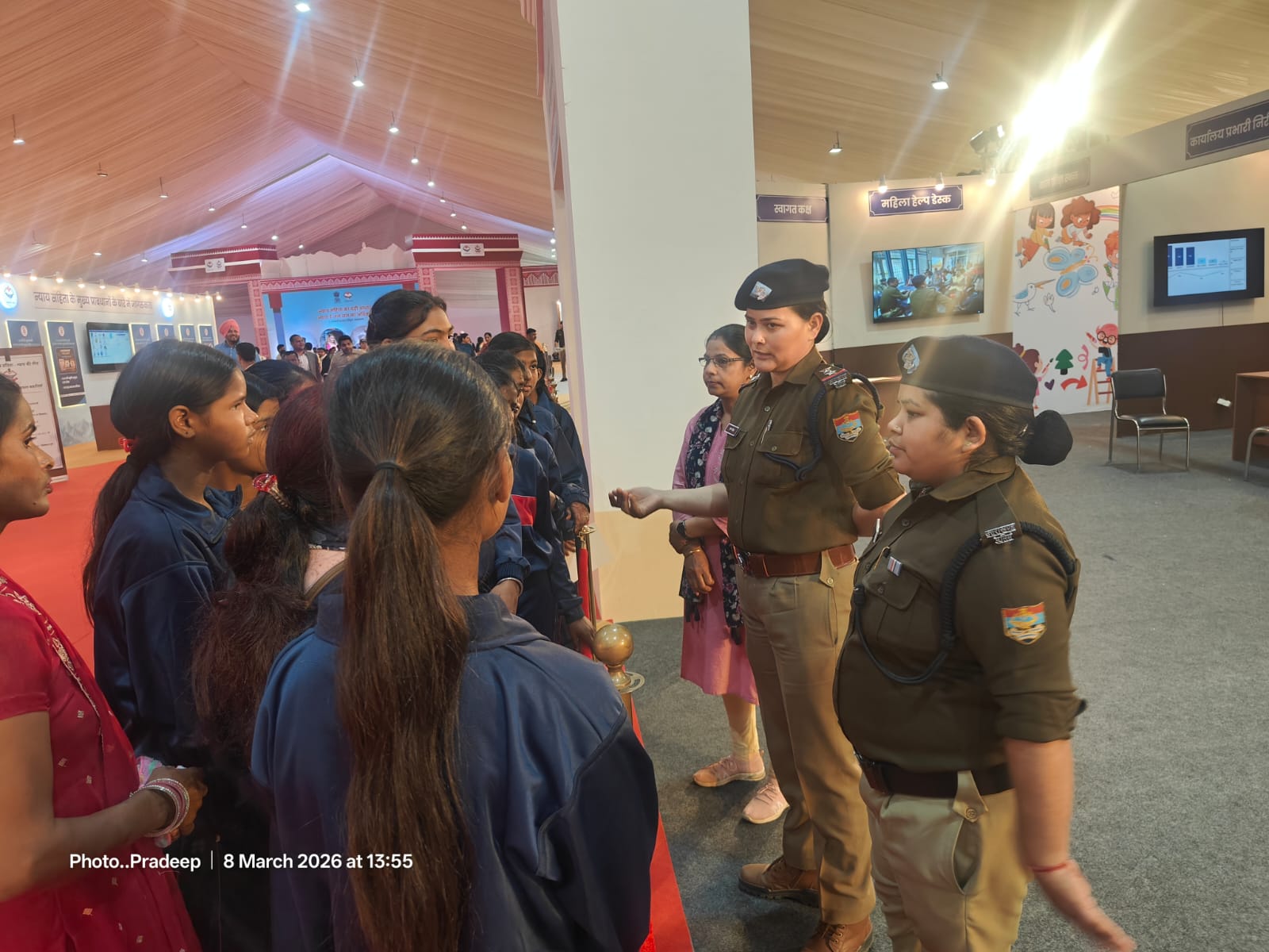 विद्यार्थियों और आमजन की भारी भागीदारी, हरिद्वार में न्याय संहिता प्रदर्शनी में उमड़ा जनसैलाब