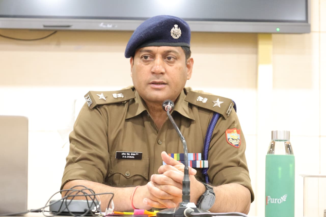 त्यौहार की आड में अराजकता फैलाने का प्रयास करने वालो पर पुलिस का शिकंजा