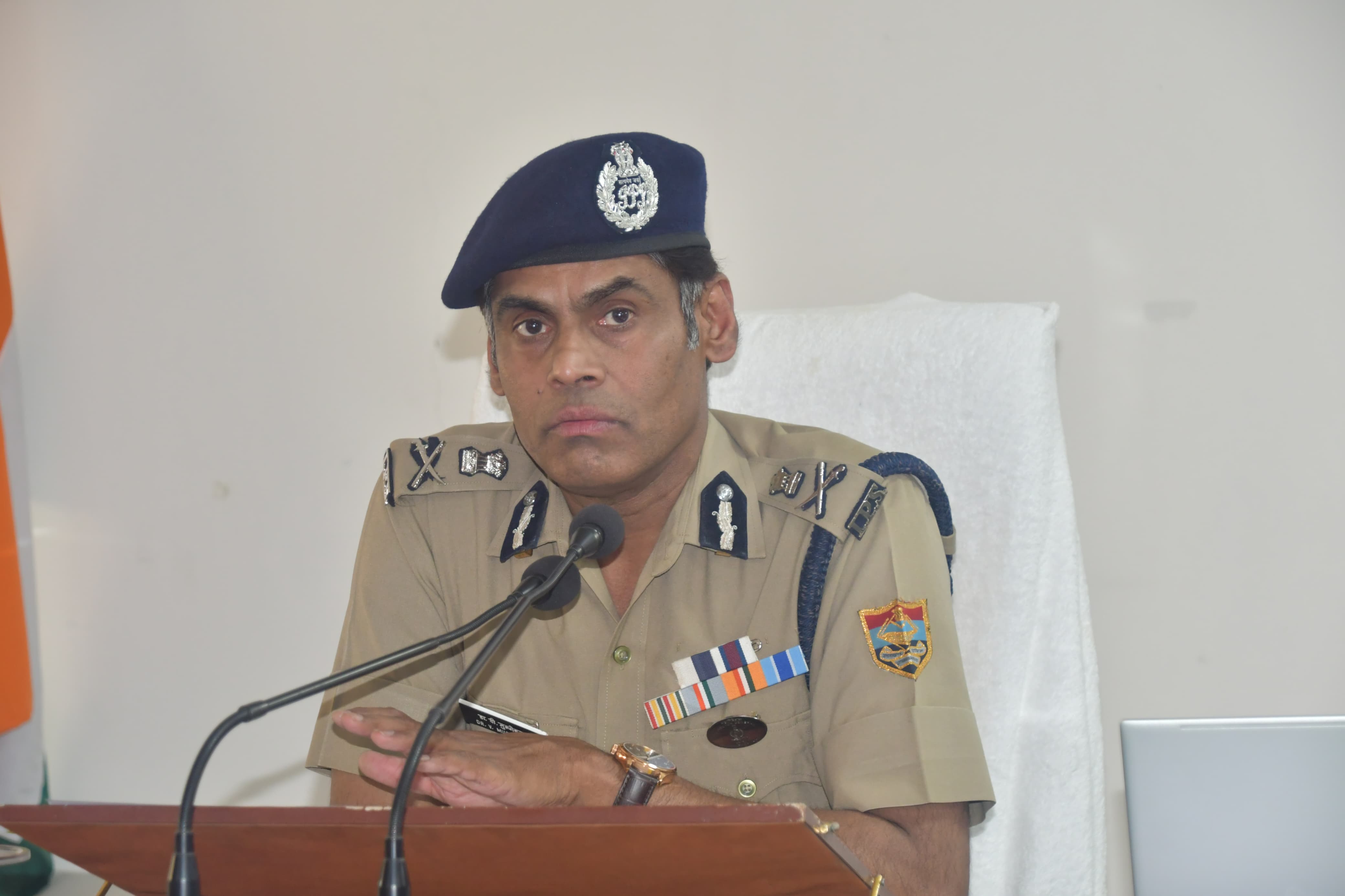 सुरक्षा और कानून-व्यवस्था को मजबूत करने एडीजी ने पुलिस अधिकारियों को दिए निर्देश
