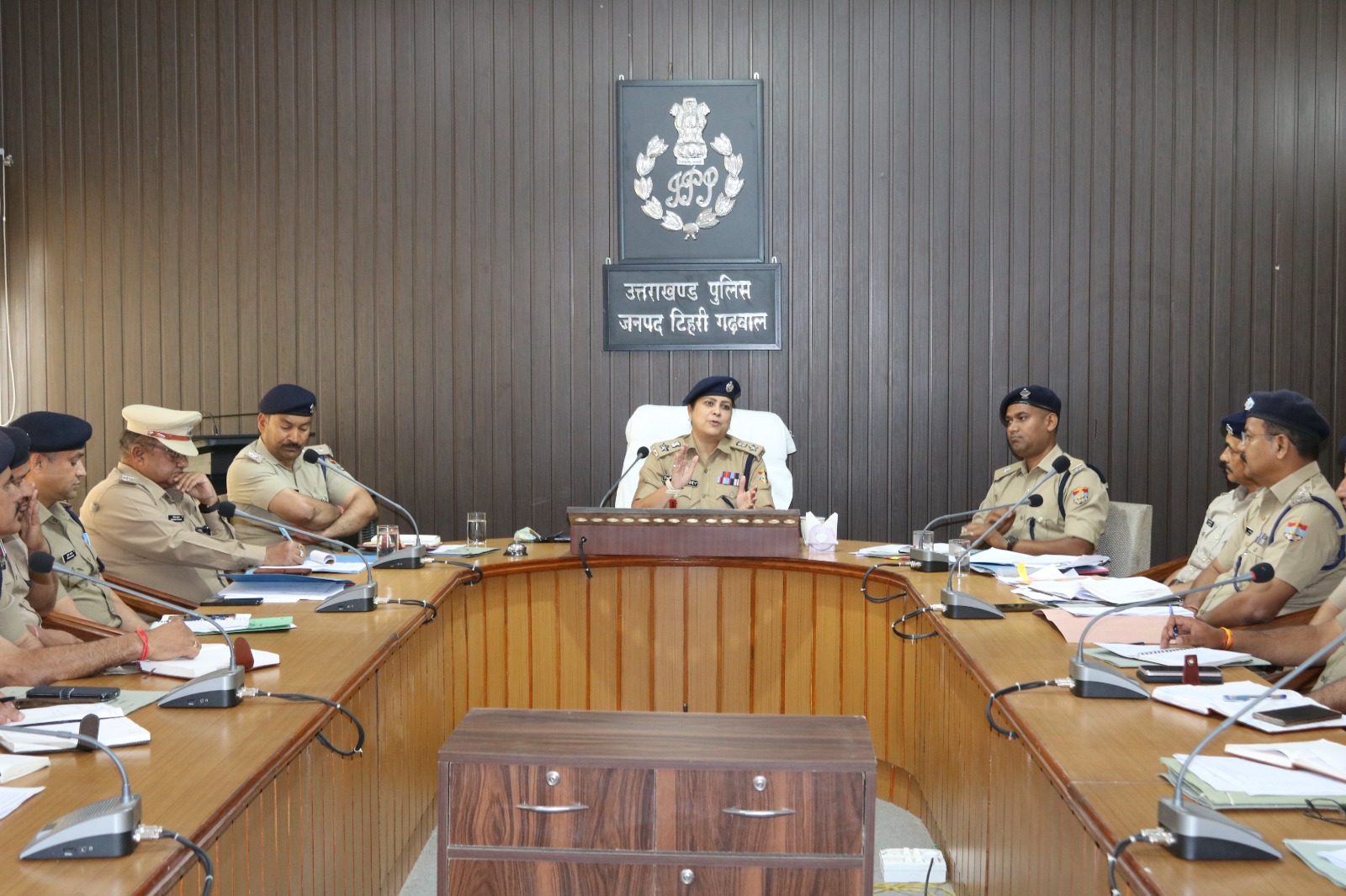 आम जनता के बीच ख़ाकी को विश्वसनीय बनाने को करें कार्य, फरियादी की समस्या का त्वरित व निष्पक्ष निवारण करें अधिकारी: कप्तान श्वेता