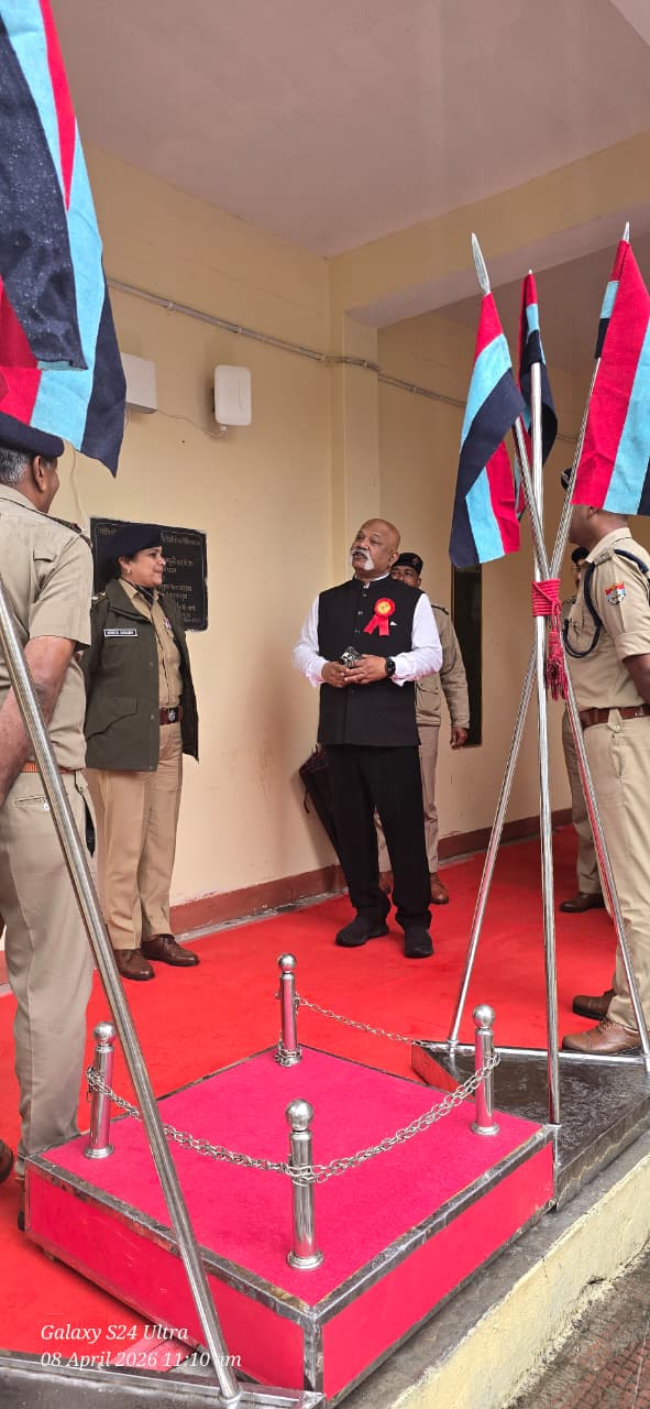 टिहरी में स्मार्ट पुलिसिंग की ओर बड़ा कदम कोटीकालोनी चौकी का औचक निरीक्षण