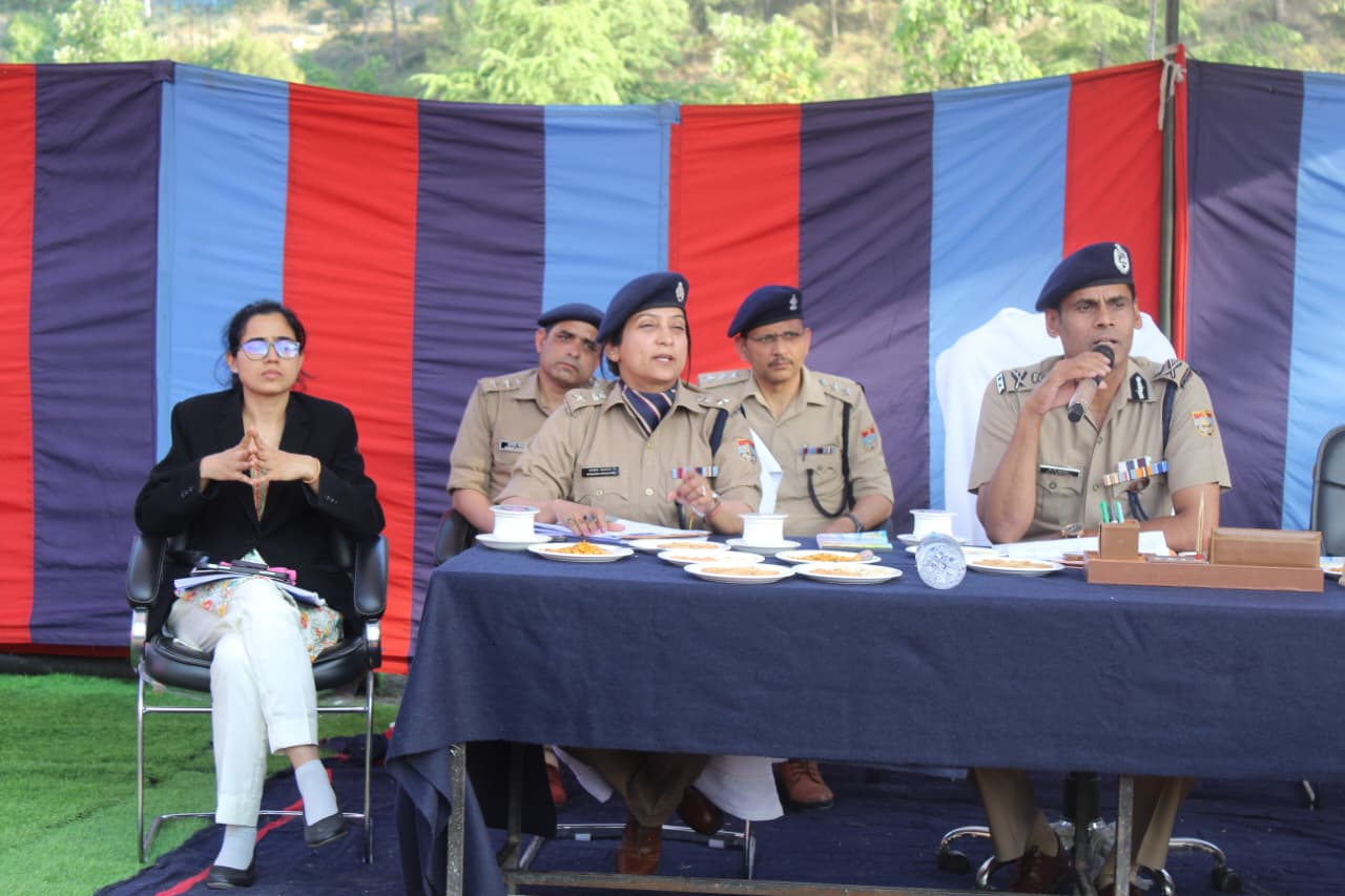 19 अप्रैल को चारधाम 2026 का आगाज, एडीजी लॉ एंड आर्डर ने उत्तरकाशी पुलिस बल में यात्रा को सकुशल सम्पन्न करवाने को भरा जोश