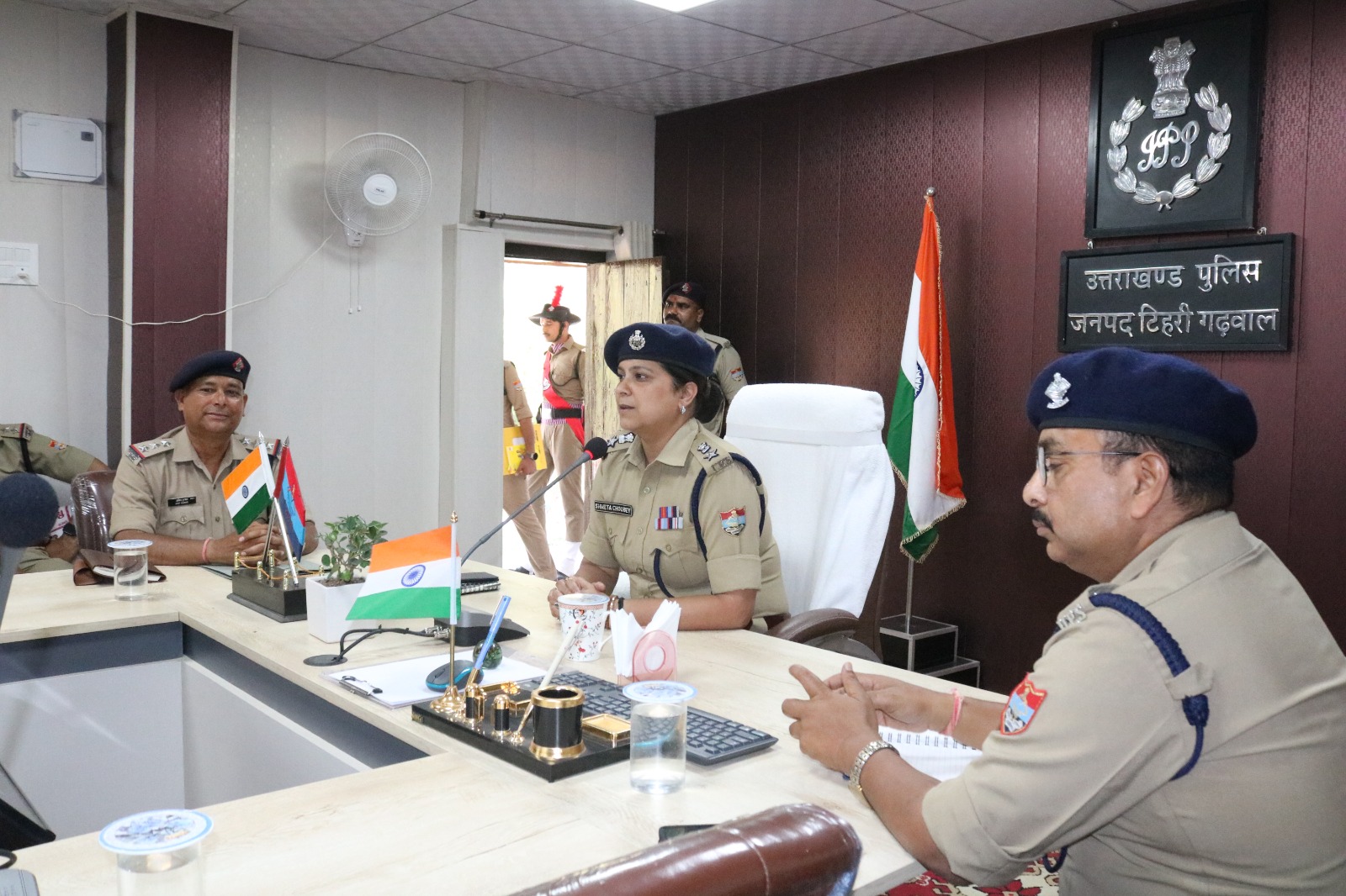 खाकी का मान, सेवा का संकल्प: टिहरी में नव आरक्षियों को एसएसपी ने किया प्रेरित