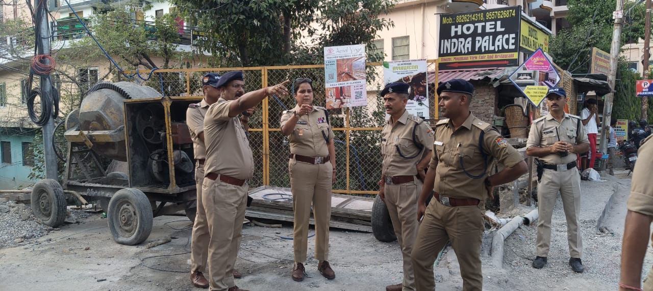 ट्रैफिक व्यवस्था दुरुस्त करने खुद पहुँची एसएसपी श्वेता चौबे