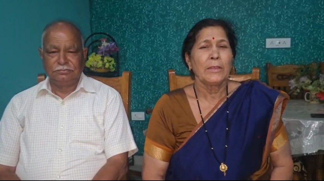 बूढ़े माँ-बाप का झलका दर्द, दून पुलिस की कार्यवाही पर जताया आभार