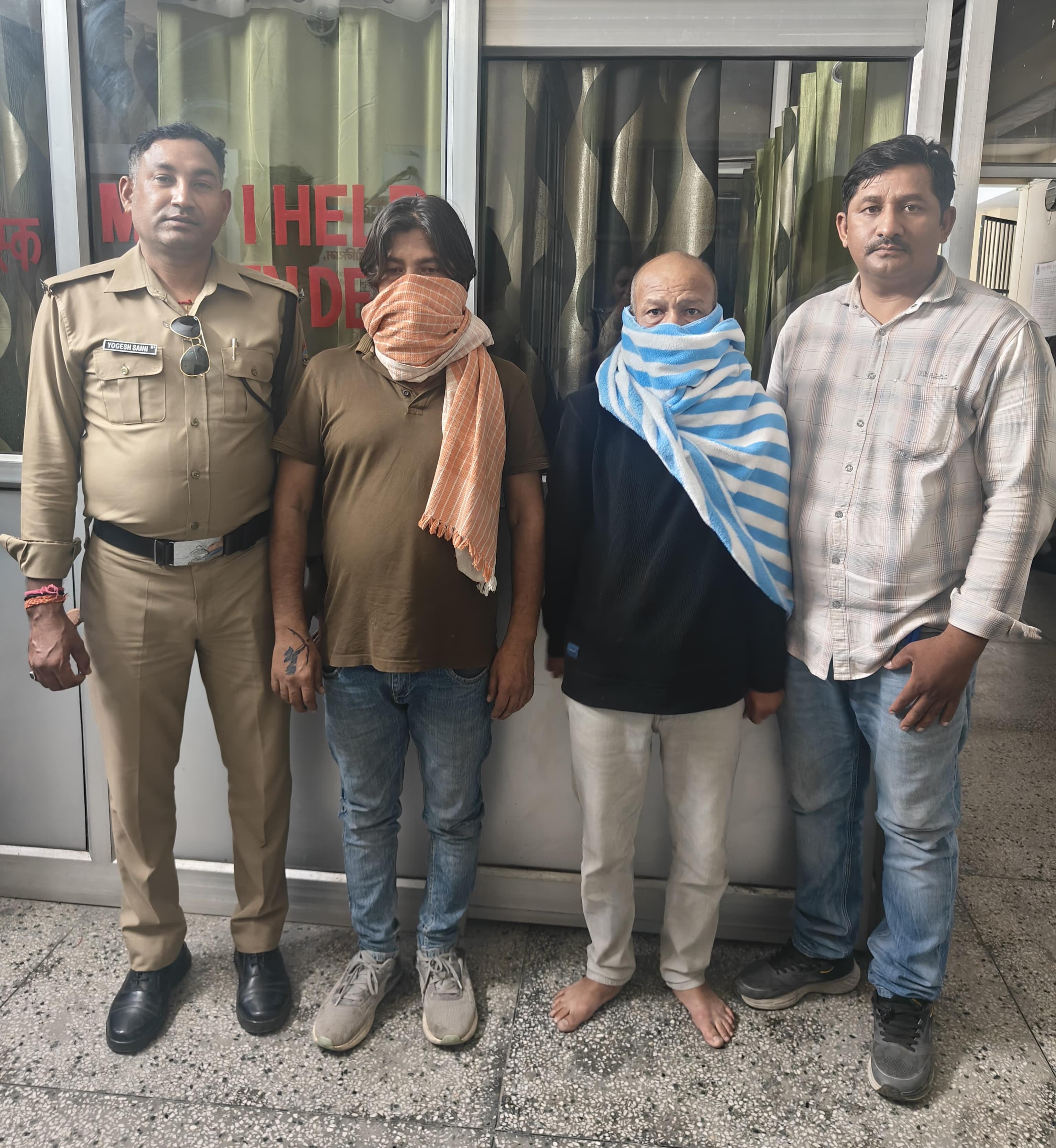 स्कूल के पीछे चल रहा था देह व्यापार, 2 अभियुक्त गिरफ्तार,3 युवतियां रेस्क्यू
