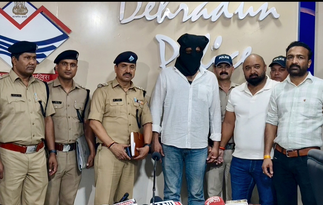 राजपुर में 1 वर्ष पूर्व युवक की हत्या करने वाला सुपारी किलर गिरफ्तार, मृतक के सौतेले भाई ने ही दी थी सुपारी