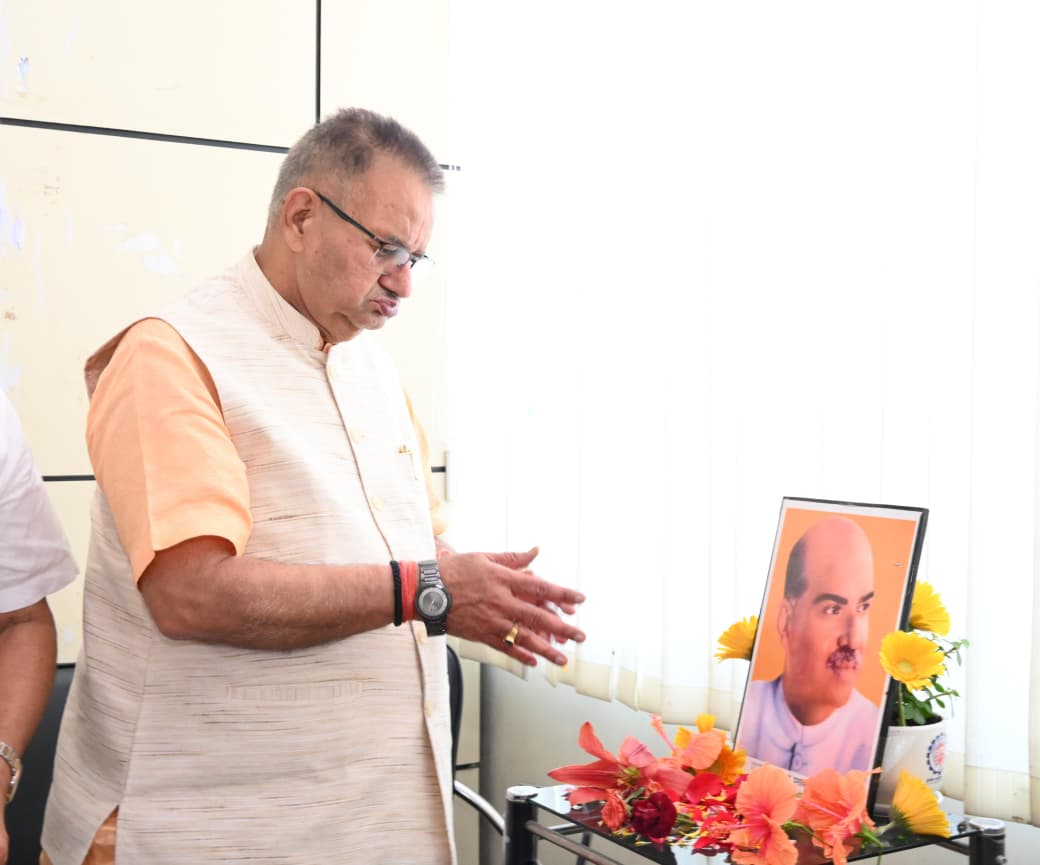 गणेश जोशी ने दी महान शिक्षाविद डॉ0श्यामा प्रसाद को श्रद्धांजलि
