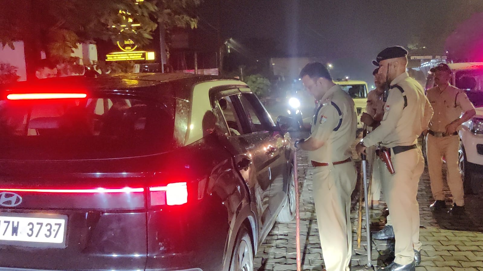 आपरेशन नाईट स्ट्राइक: देर रात अभियान में दून पुलिस ने ड्रिंक एंड ड्राइव मामले में 15 वाहन चालकों पर की स्ट्राइक