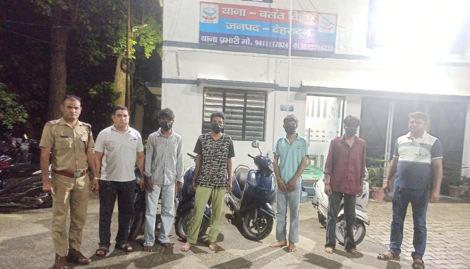 बाइक साइड करने को लेकर कार सवार से मरपीट करने वाले 4 युवक गिरफ्तार