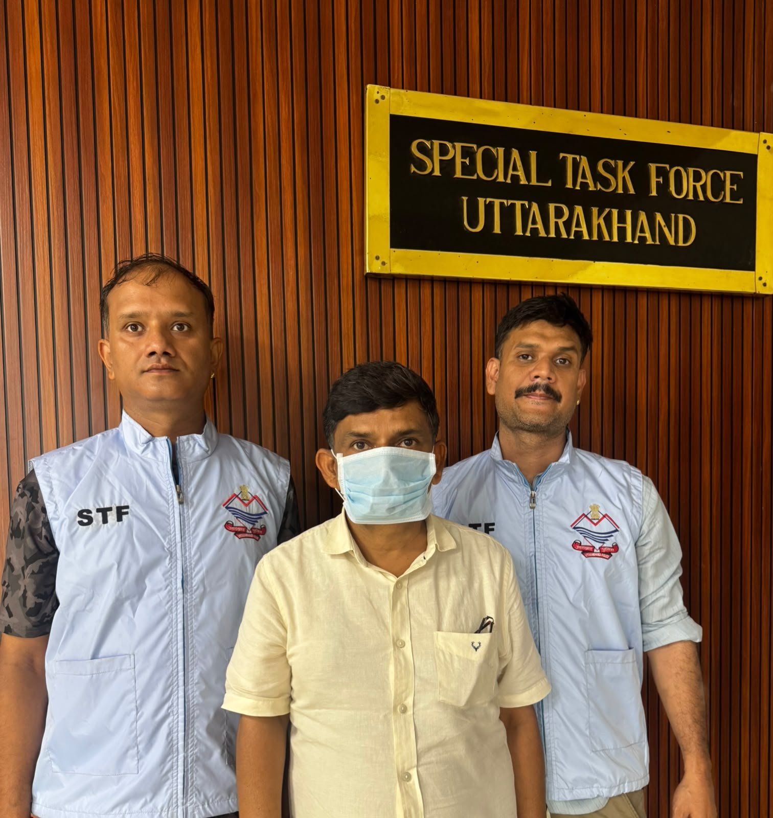 *फर्जी शस्त्र लाइसेंस बनाने वाले गन हाउस मालिक को एसटीएफ ने किया गिरफ्तार*