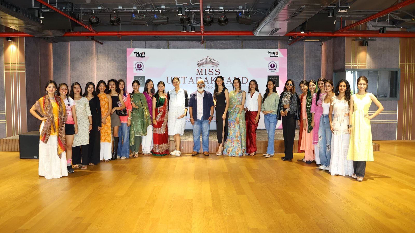 मिस बॉलीवुड सब-कॉन्टेस्ट में प्रतिभागियों ने एक्टिंग और अदाओं से दिखाया हुनर*

