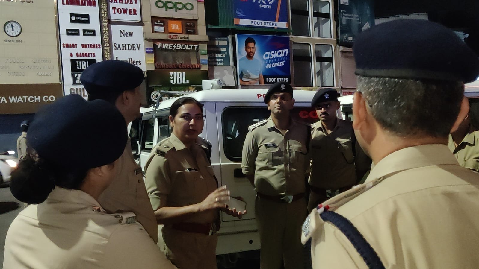 आपरेशन नाईट स्ट्राइक: ड्रिंक एंड ड्राइव में 18 चालक गिरफ्तार, गाड़ियां सीज
