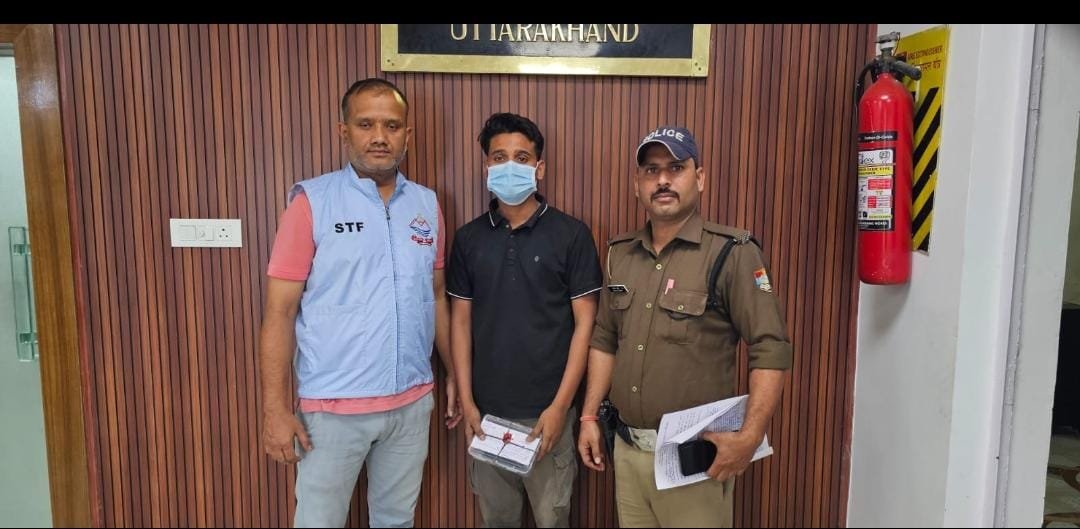 एसएससी परीक्षा में हाईटेक तरीके से नकल कराने वाले गिरोह के एक और सदस्य एसटीएफ द्वारा गिरफ्तार